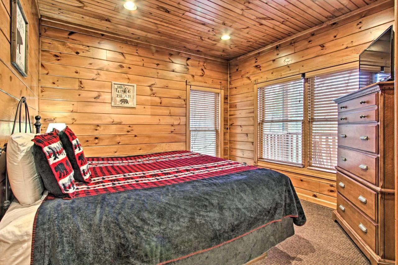 Cabin With Pool Access About 3 Mi To Downtown Gatlinburg Extérieur photo